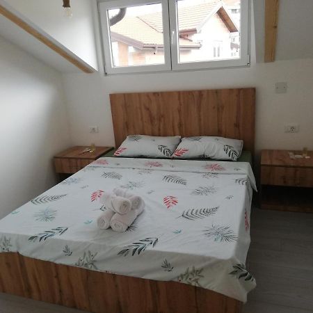 Apartments Naumovski Охрид Екстериор снимка