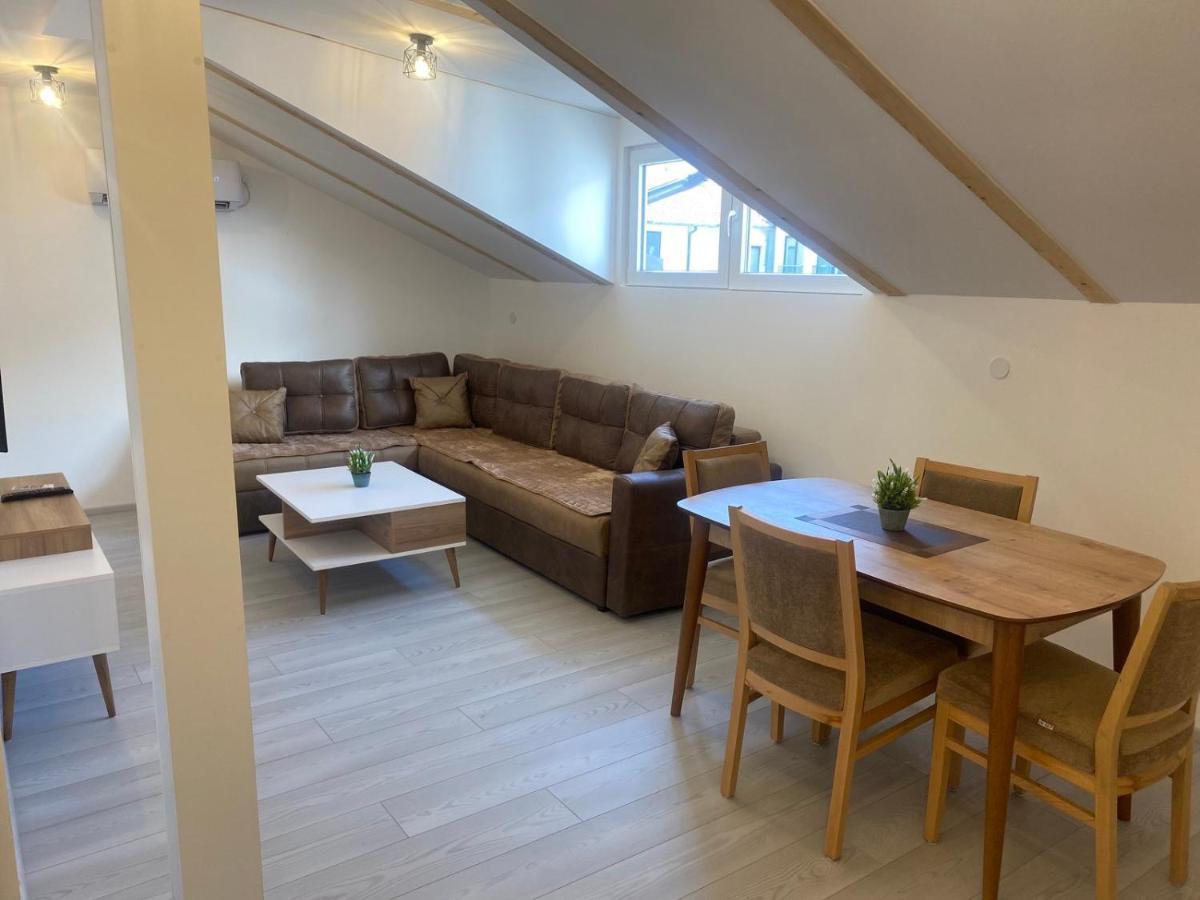 Apartments Naumovski Охрид Екстериор снимка