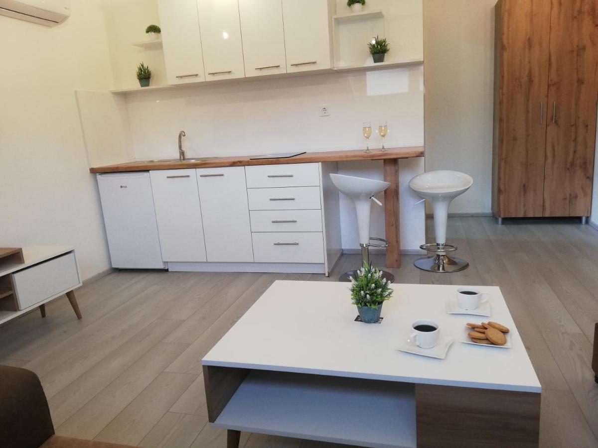 Apartments Naumovski Охрид Екстериор снимка