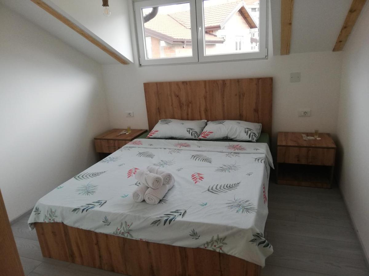 Apartments Naumovski Охрид Екстериор снимка