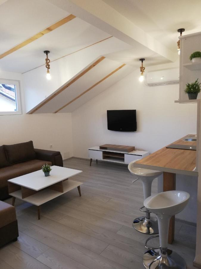 Apartments Naumovski Охрид Екстериор снимка