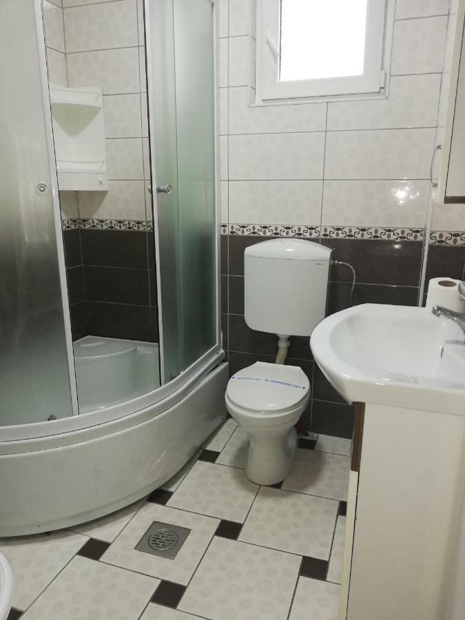 Apartments Naumovski Охрид Екстериор снимка